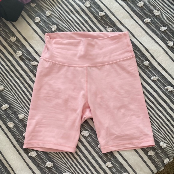 All Fenix Claire hot pink bike short - Picture 3 of 5